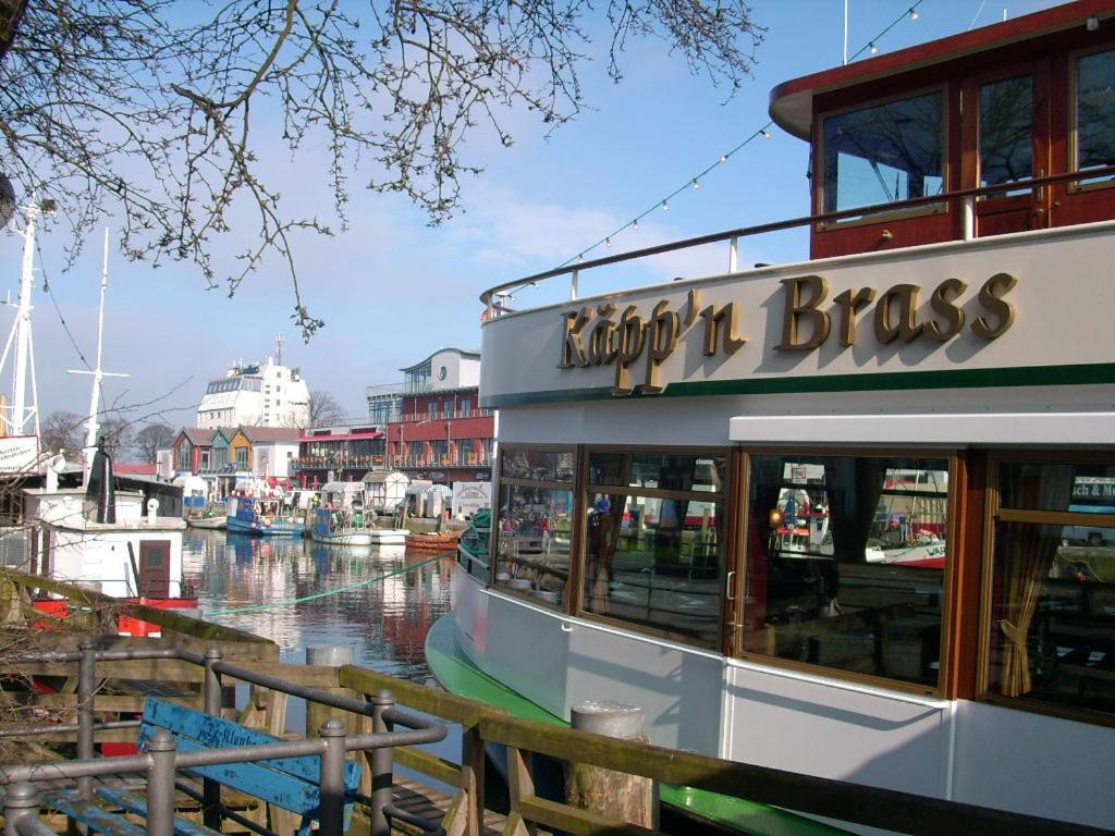 Berringer, Barsch, Direkt An Der Promenade Lägenhet Rostock Exteriör bild